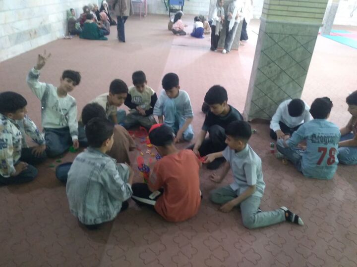رقابت هنری و معرفتی کودکان و نوجوانان در کانون «پیام‌آور مهر» به مناسبت عید غدیر