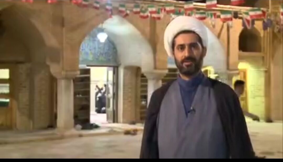 روایتی از خط مقدم پشت جبهه در مسجد جامع چالشتر؛ از خیمه‌های کودکانه تا مشق جنگ