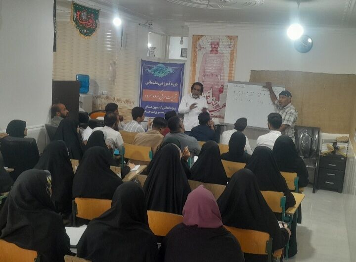 گامی بلند برای احیای سرود در شرق هرمزگان/میزبانی میناب از دوره تربیت مربی «مسجدمحور»