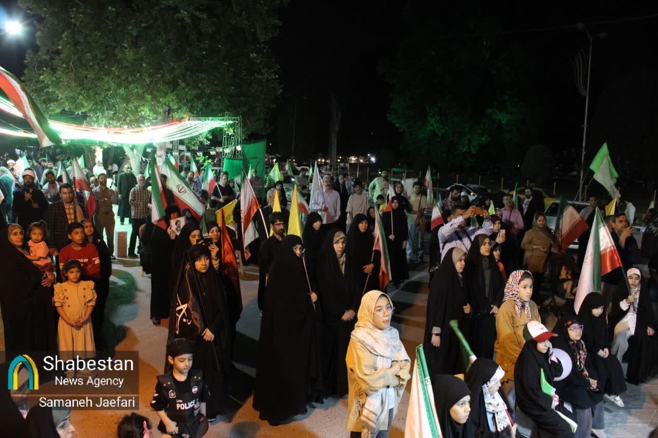 رجزخوانی؛ مصداقی از بعثت هنرمندانه در تجمعات شبانه
