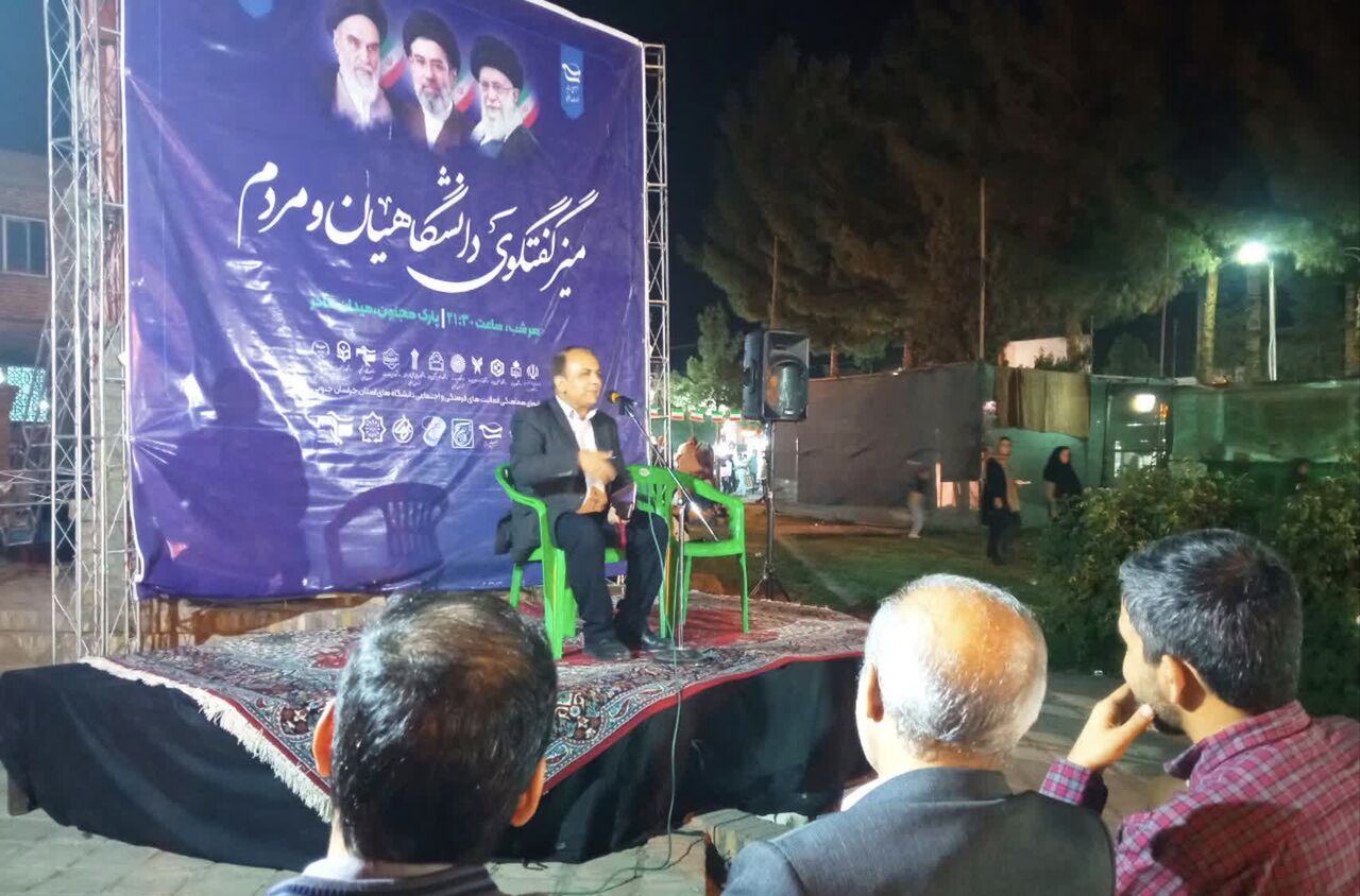 سرداران شهید؛ محصول خانواده ای مهربان و محیطی سرشار از عزت