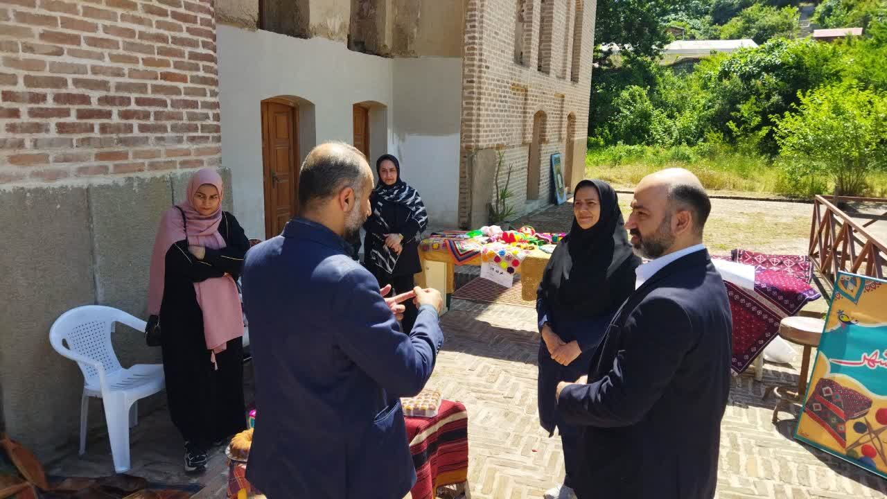 نمایشگاه «هزار میدان، هزار بازار» بهشهر؛ گامی بلند برای حمایت از مشاغل خانگی
