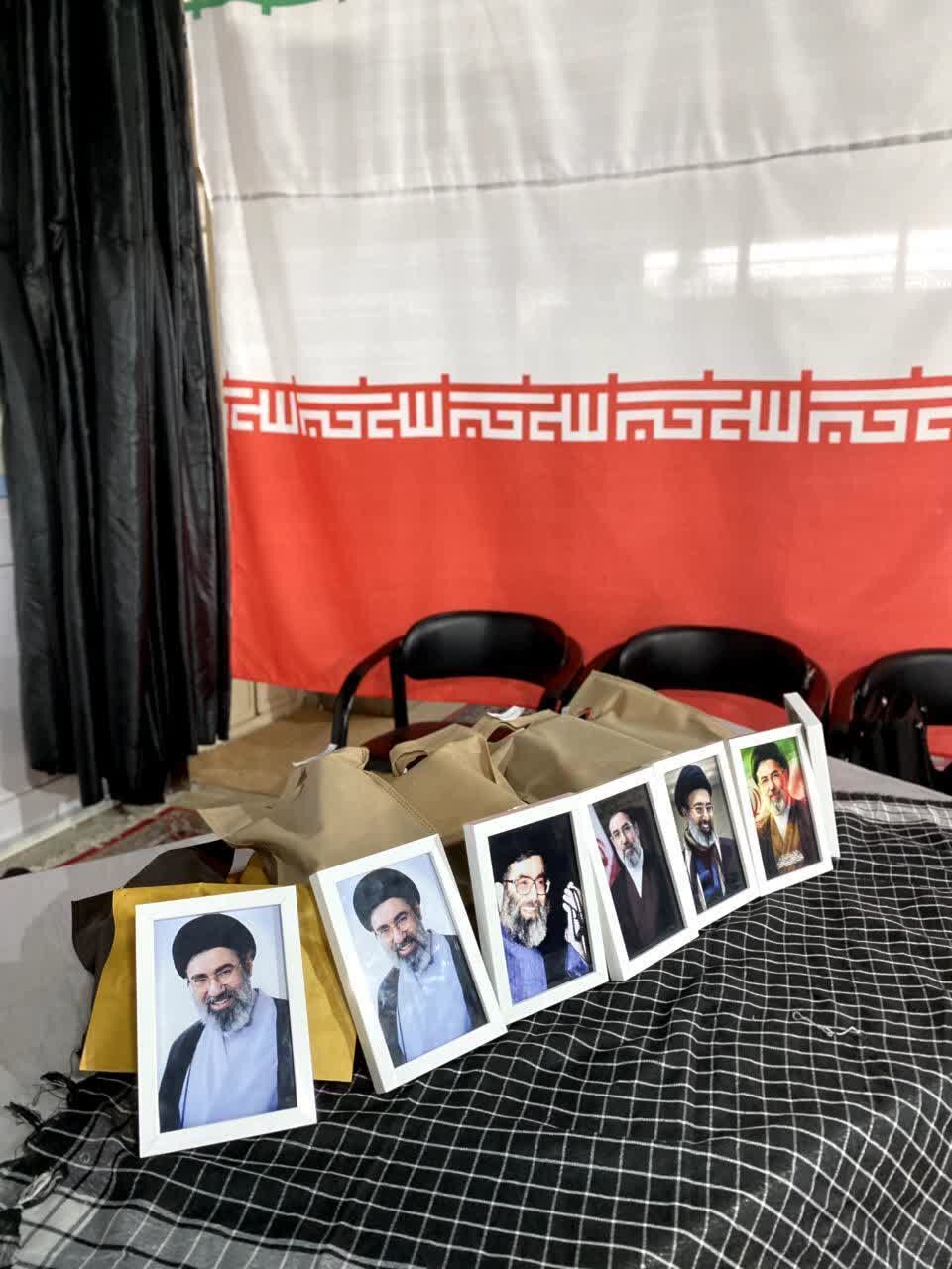 جهاد فرهنگی در کانون امام خامنه‌ای؛ از برپایی موکب در میدان مادر تا بافت فرش برای عتبات