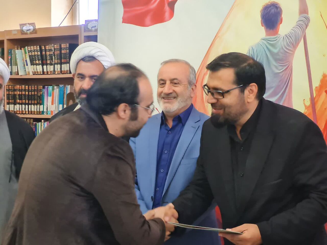 محفل شعر «برای وطن» در دلبران برگزار شد
