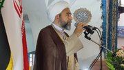 مسئولان با محتکران و گران‌فروشان برخورد قاطع کنند