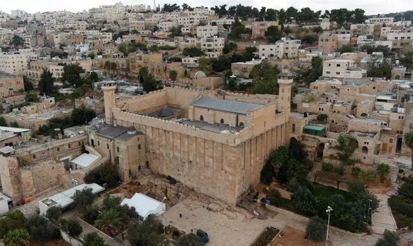 بسته شدن مسجد ابراهیمی الخلیل به روی نمازگزاران فلسطینی؛ محکومیت گسترده اقدام رژیم صهیونیستی
