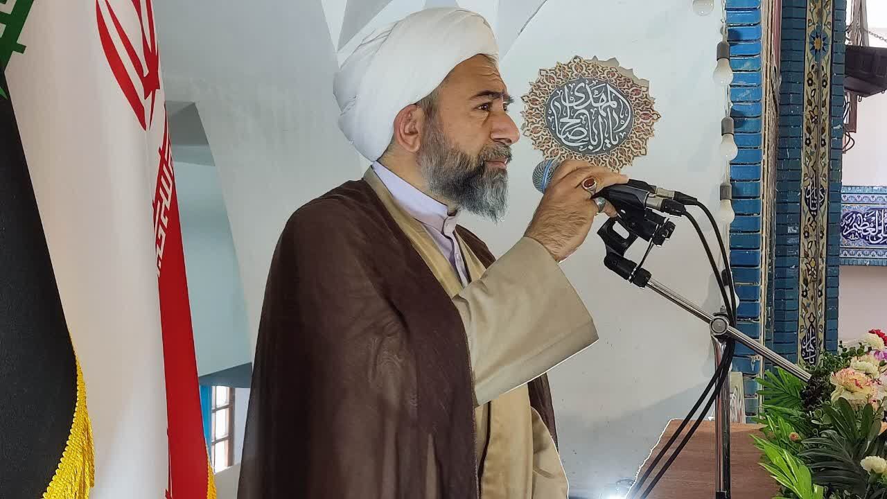 مسئولان با محتکران و گرانفروشان برخورد قاطع کنند