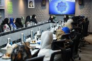 «ایران» سوژه تولیدات نمایشی بانوان هنرمند می‌شود