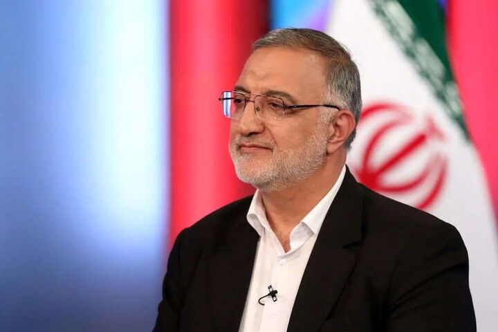 شهردار تهران: مترو و اتوبوس همچنان رایگان است