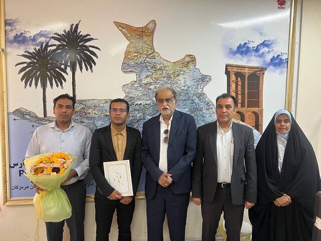 تجلیل از افسران جنگ نرم در آموزش و پرورش