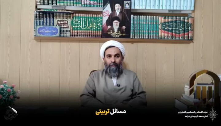 راهنمای درس اخلاق هفتگی جوانان در کانون «کَهْفِ الْحَصِین»