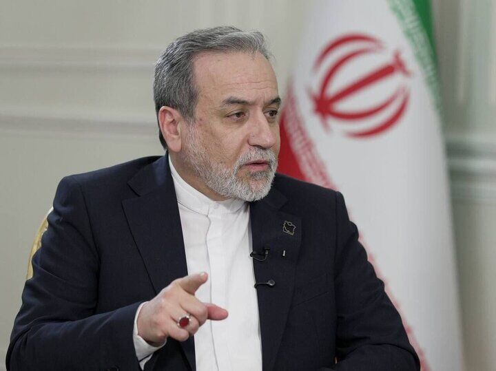 عراقچی: نقض آتش‌بس در یک جبهه، نقض آتش‌بس در تمام جبهه‌هاست