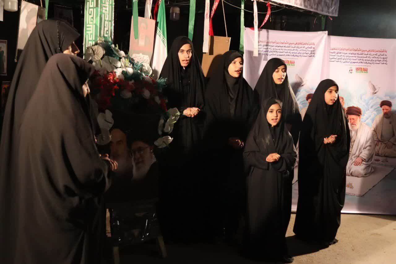 مسجدی که زیر بار آسیبها خاموش نشد