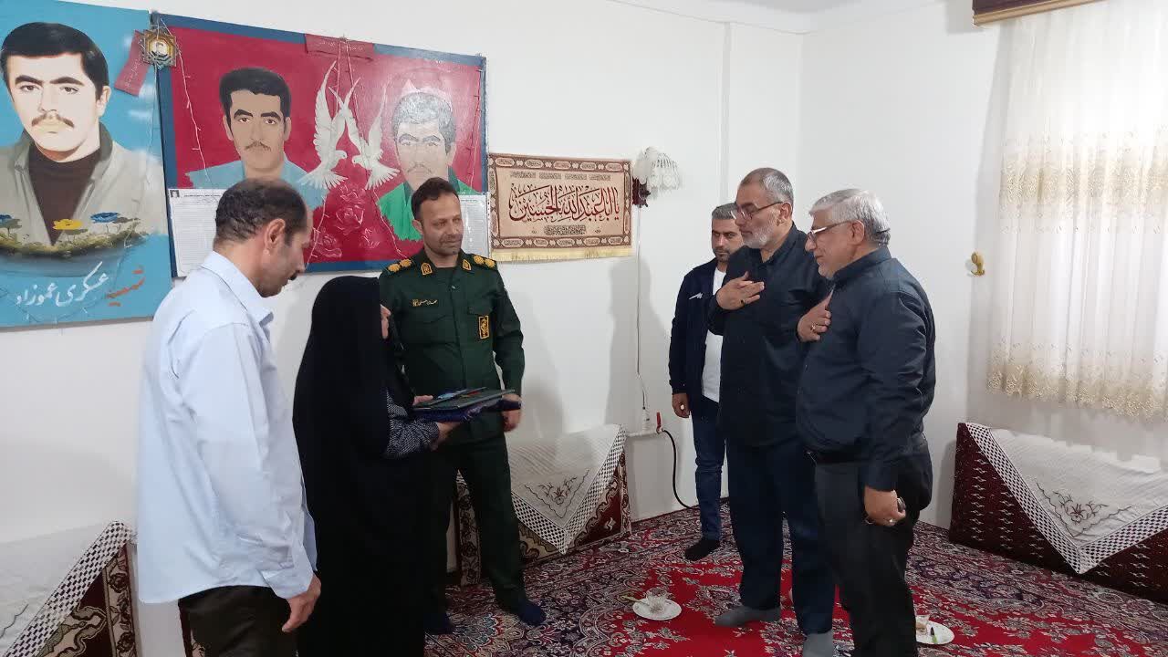 پاسداشت میراث ایثار و دیدار با مادران شهدای بهشهر در دهه ولایت