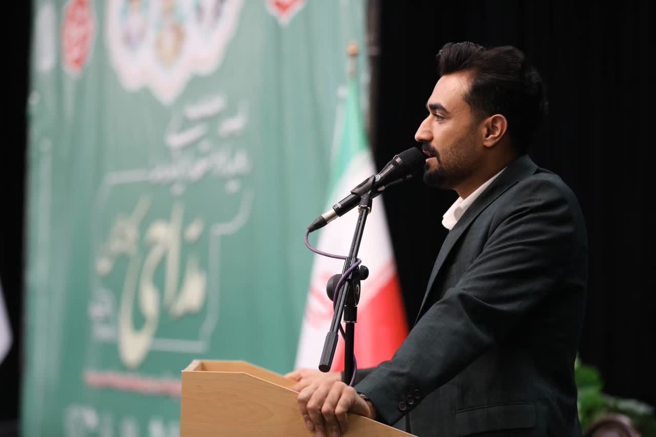 تربیت نسل جدید ستایشگران اهلبیت(ع) در کاشان؛ مدرسه مداحی با جذب ۲۹۷ استعداد آغاز به کار کرد