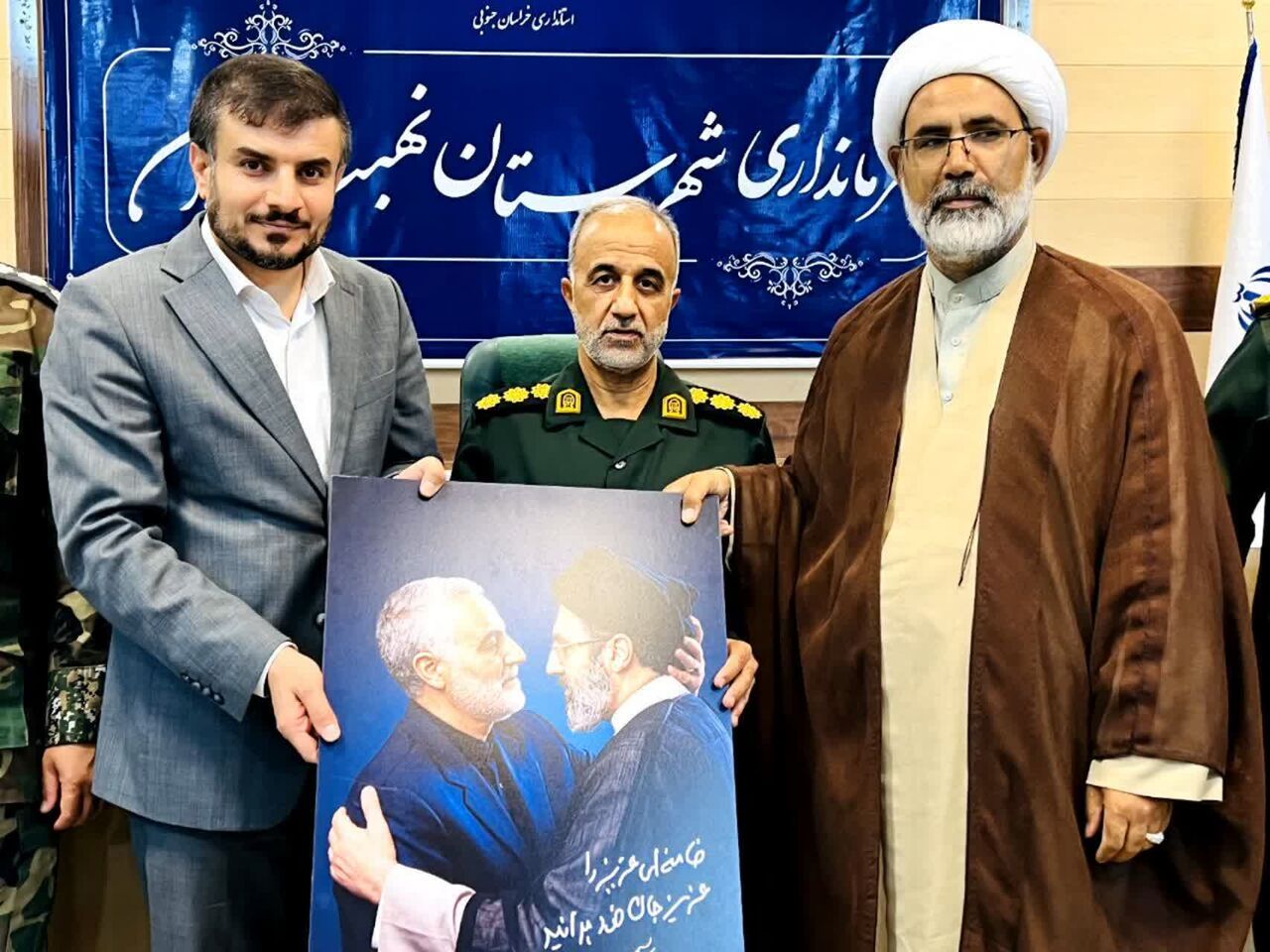 حمایت فرماندار نهبندان از اجرای طرحهای فرهنگی مرتبط با شهدا