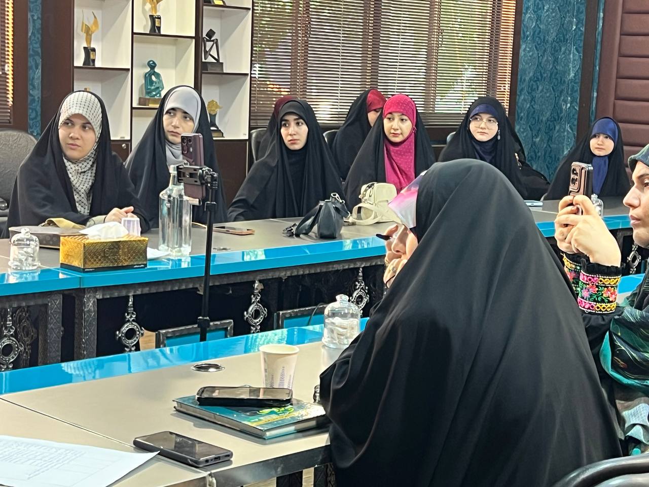 به جرم «ایرانی بودن» ربوده شدم، نه دستگیر/همه ما میتوانیم راوی حقیقت باشیم