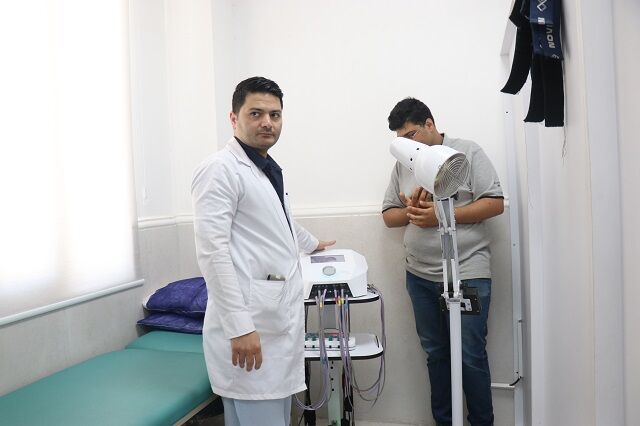 مرکزی برای بازگشت به زندگی؛ روایت بازدید خبرنگاران از قطب نوین توانبخشی هلالاحمر در هرمزگان