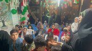شادی غدیر در موکب دانش‌آموزی سنگر؛ از پرده‌خوانی واقعه غدیر تا لبخند کودکان
