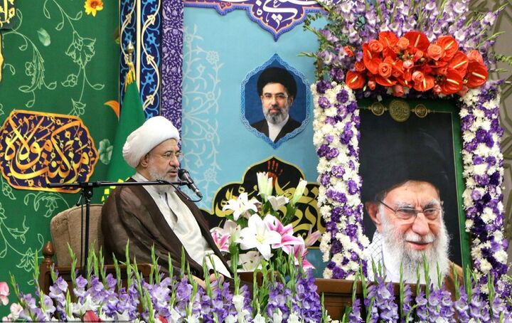 امام خمینی(ره) پیوند جامعه با ولایت را احیا کرد