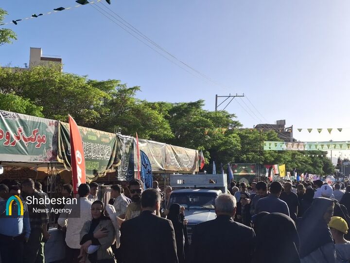 لحظاتی از آغاز میهمانی کیلومتری غدیر در کرمان