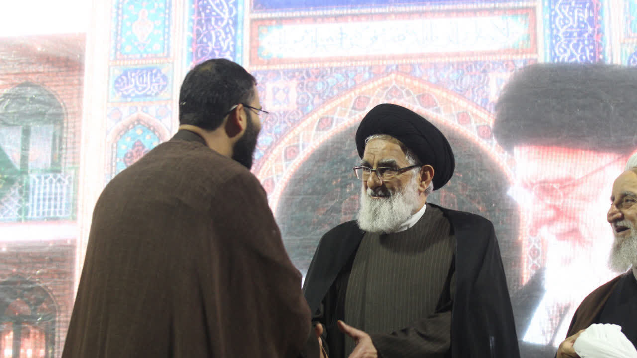 عمامه گذاری طلاب؛ در سایه شکوهِ اجتماع اقتدار&nbsp;