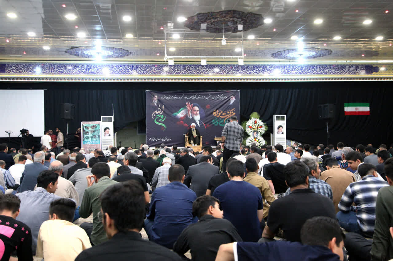 امام خمینی (ره)؛ احیاگر اسلام ناب محمدی
