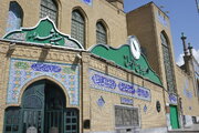 الگوی موفق مسجد مردم‌پایه در سعادت‌آباد؛ مسجدی که حامی ۱۰۰۰ نفر از ایتام است