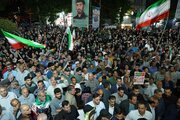 نود و هشتمین شب اجتماع مردمی خرم‌آباد در حمایت از ایران و جبهه مقاومت