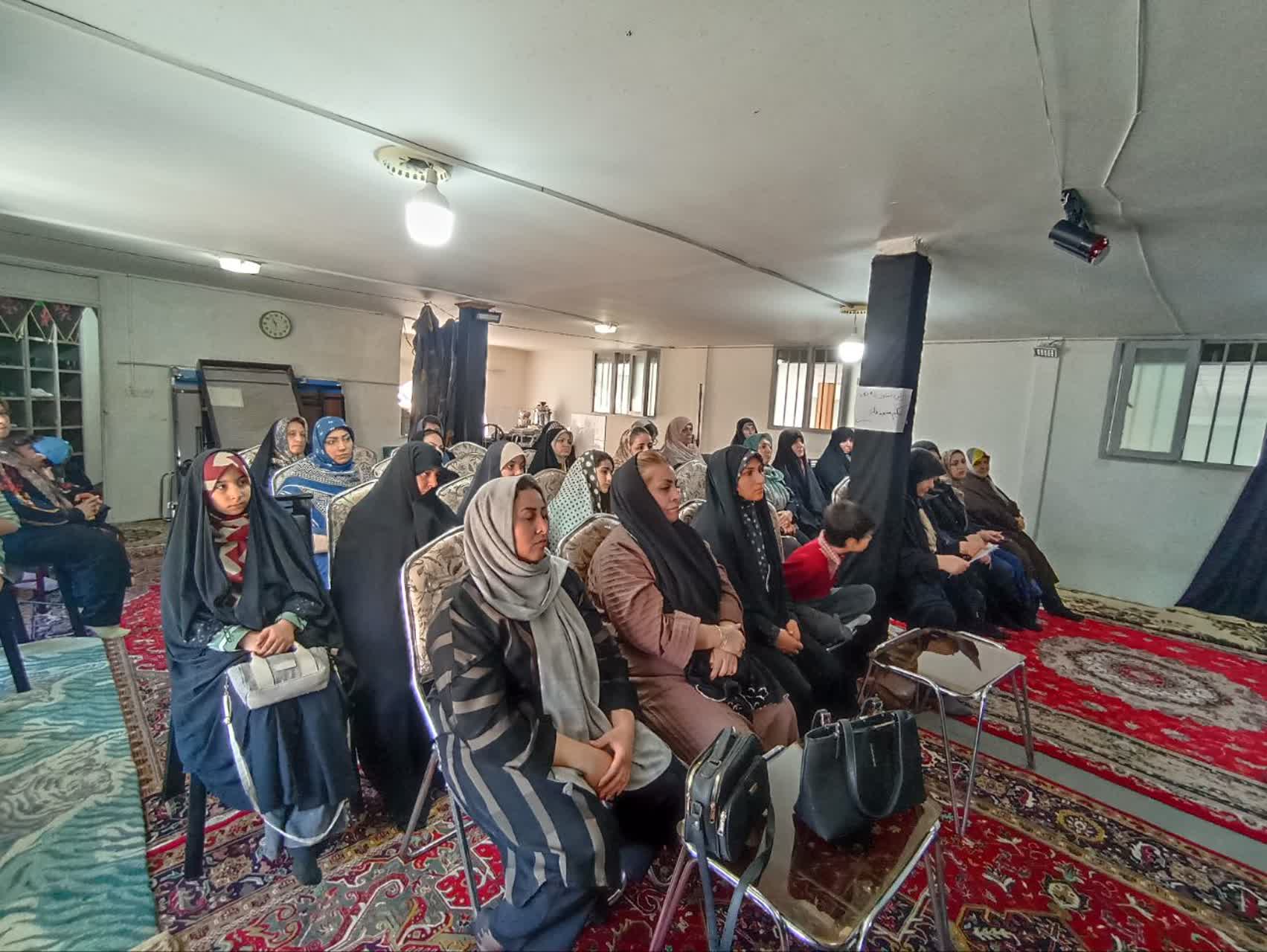 طنین «میخواهم زنده بمانم» در ارومیه؛ تلاشی برای تبیین ابعاد بحران سقط جنین در مساجد