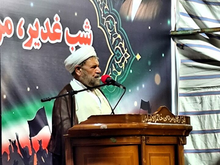وحدت و بصیرت مردم، مهم‌ترین سرمایه جمهوری اسلامی در برابر دشمنان است