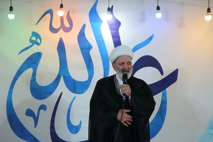 استاد شجاعی: حضور در خیابان فریضه‌ای رحمانی برای دفاع از رهبری است