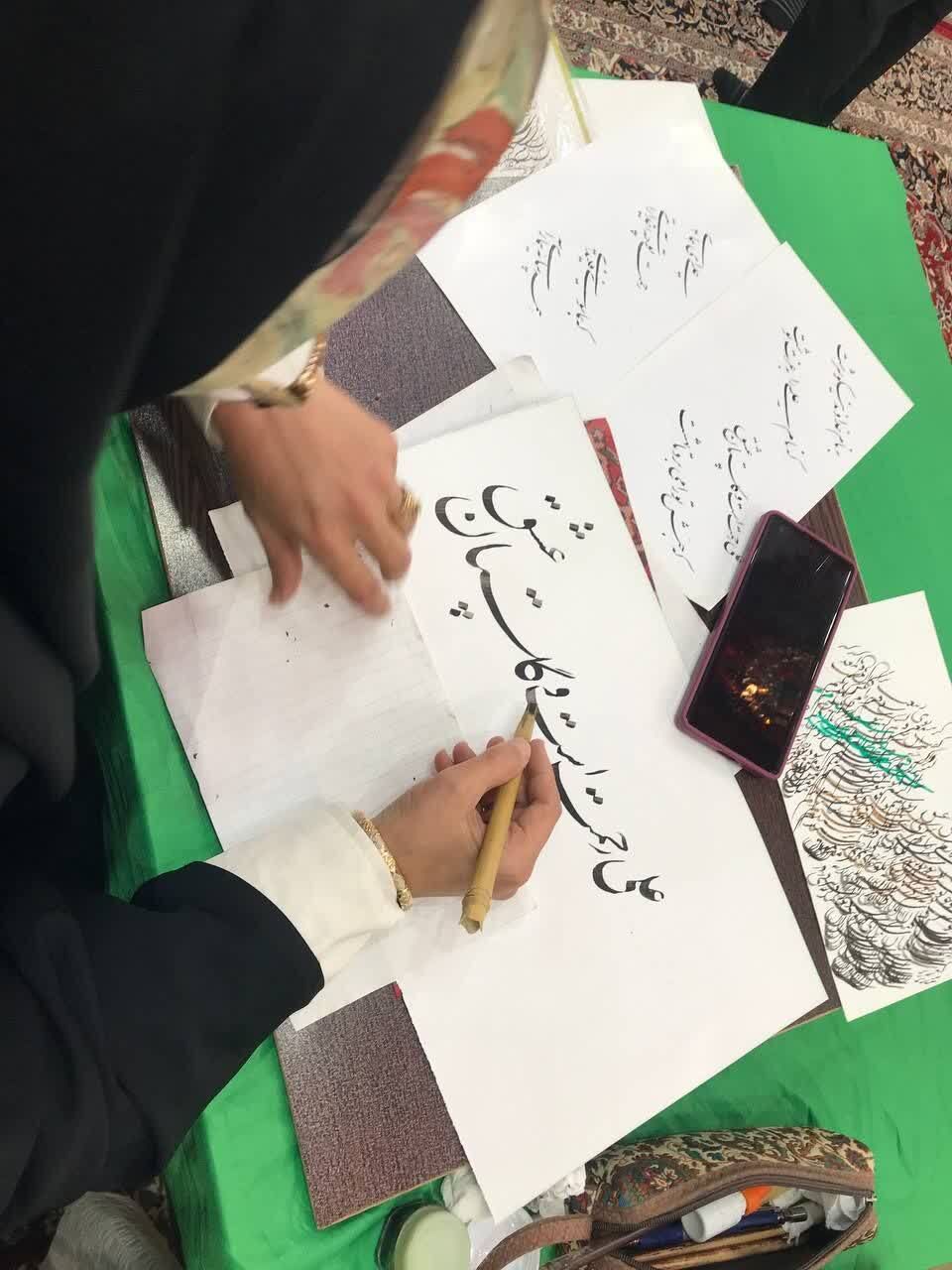 طنینِ «قلم در محضرِ قلمبهدستِ ازلی»؛ همایش هنری خوشنویسان در مدح امیرالمؤمنین(ع)