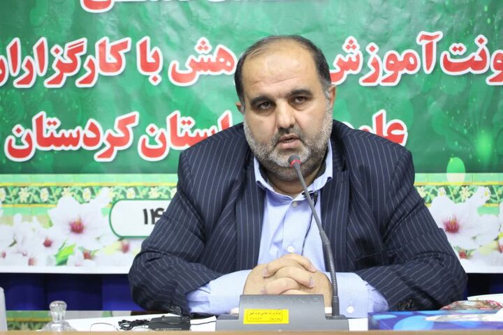 تخصص و تعهد دینی؛ دو بال مدیریت موفق در مدارس علوم دینی