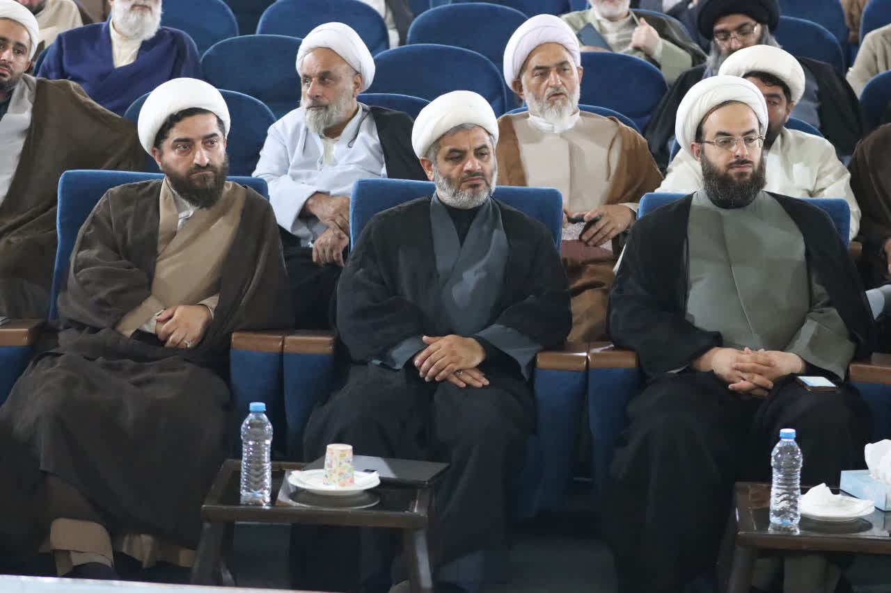 مبلغین مروج فرزندآوری و جوانی جمعیت باشند
