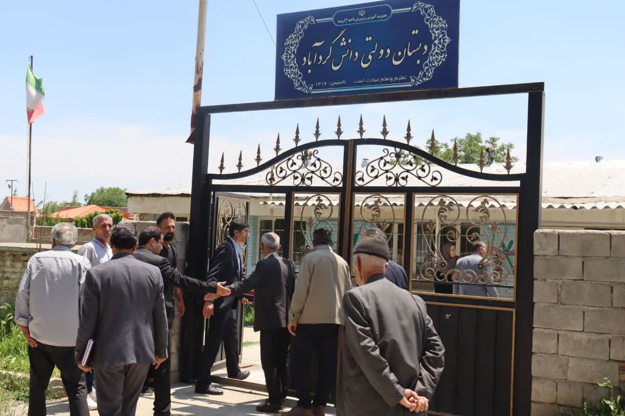 گرهگشایی از «بنبست مذهبی» در روستای گردآباد/ مدرسه به یاری مسجد آمد