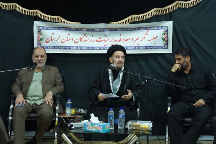 ضرورت گسترش و تعمیق برنامه‌های فرهنگی، مذهبی و انقلابی در استان 