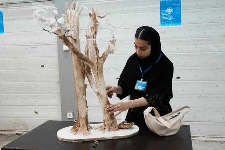 رقابت ۴۰ هنرمند گلستانی در جشنواره هنرهای تجسمی فجر «سرزمین من»