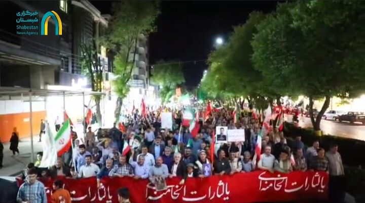 صدویکمین شب تجمع و راهپیمایی مردم شهرکرد