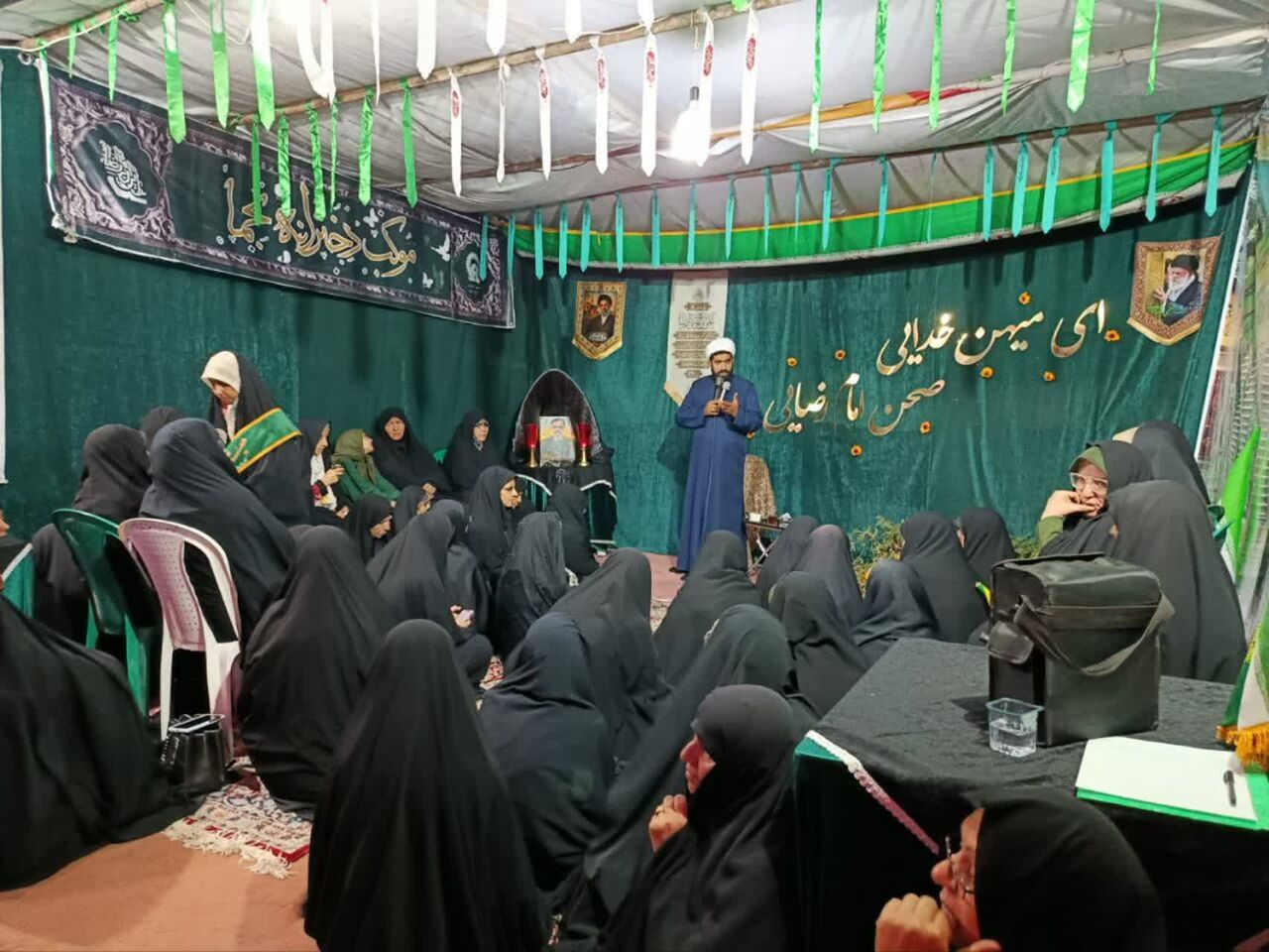 روایت بانوانی که خیابان معلم را به صحن امام رضا(ع) تبدیل کردند
