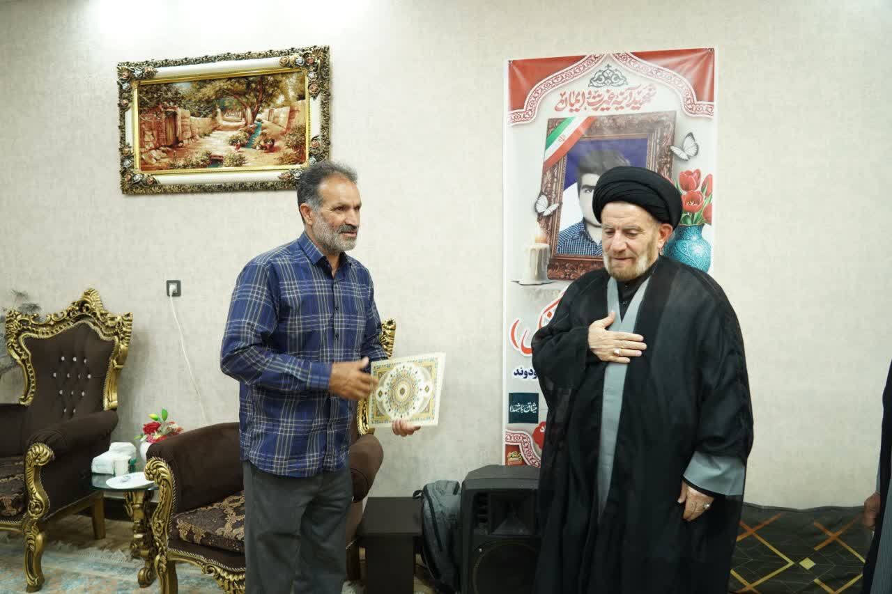 فرهنگ شهادت رمز اقتدار و ماندگاری انقلاب اسلامی است