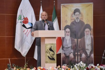 تکریم خانواده شهدا، عامل تقویت وحدت و انسجام ملی است