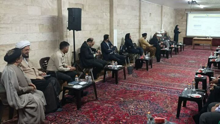 مساجد در خط مقدم اصلاح الگوی مصرف؛  هم‌اندیشی مسجدی‌ها با مدیران حوزه آب و برق