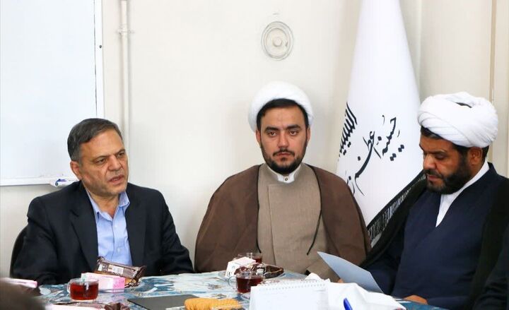 پویش همگانی جلب مشارکت‌های مردمی در بازسازی حسینیه اعظم زنجان راه اندازی شود