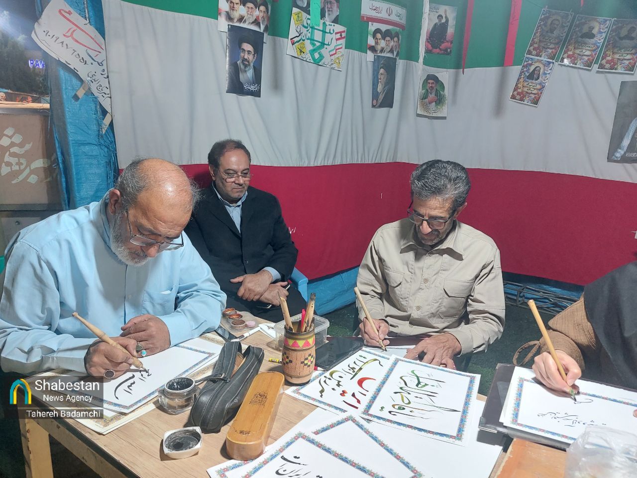 "میدان هنر" در پاسداشت یکصد شب حماسه ملی با حضور هنرمندان کرمانی اجرا شد