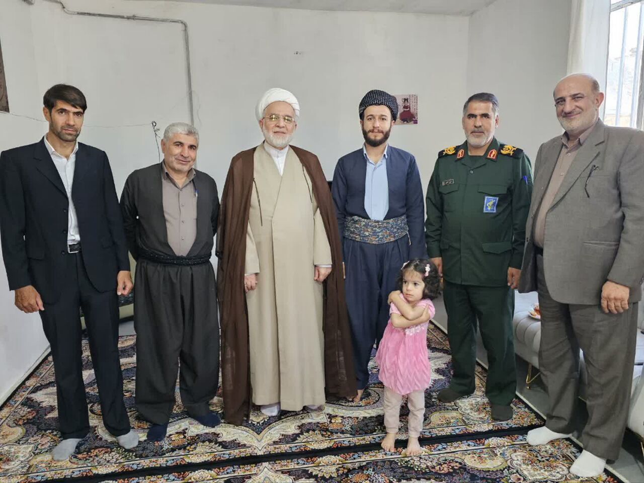 نماینده ولیفقیه در کردستان با ماموستایان کلاترزان دیدار کرد