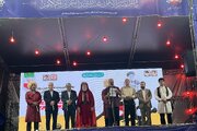 دفاع از ایران مسئولیتی تاریخی و همگانی است