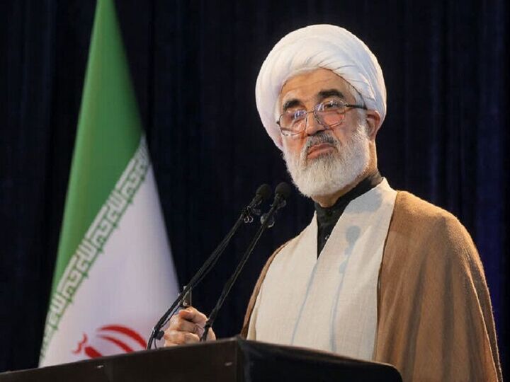 امر به معروف و نهی از منکر به معنای احساس مسئولیت مقابل جامعه است