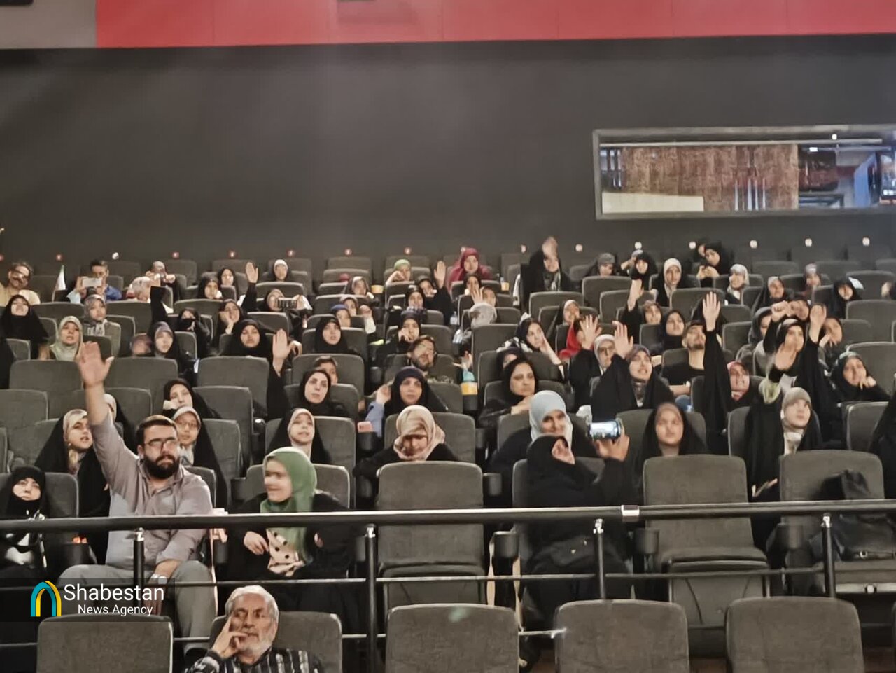 افق تئاتر مسجد گسترش آن در تمام جهان و نقش آفرینی در جنگ تمدنی است