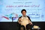 رونق تولید و فتح بازارهای جهانی راه برون‌رفت اقتصاد ایران است